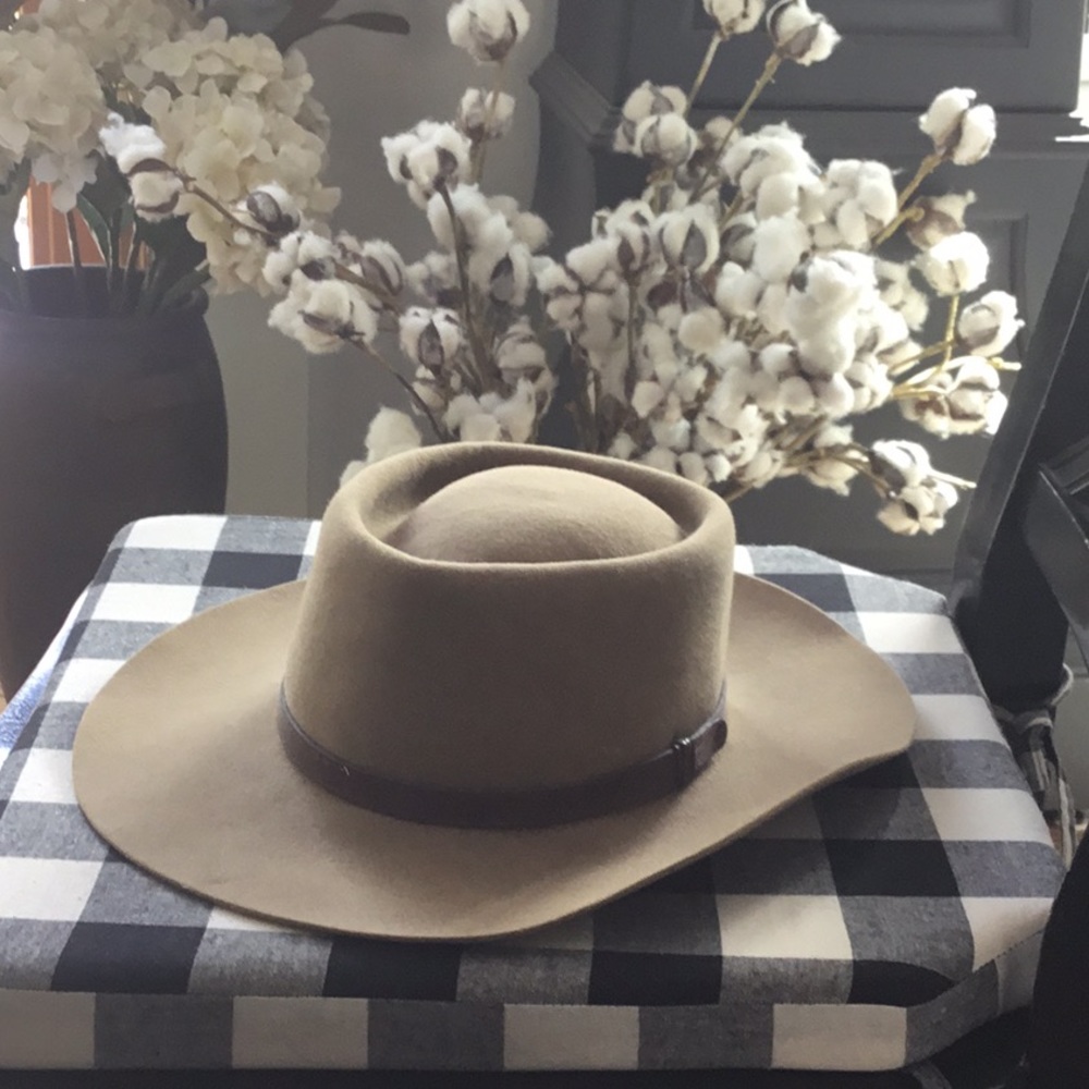 Vintage Akubra Felt Hat